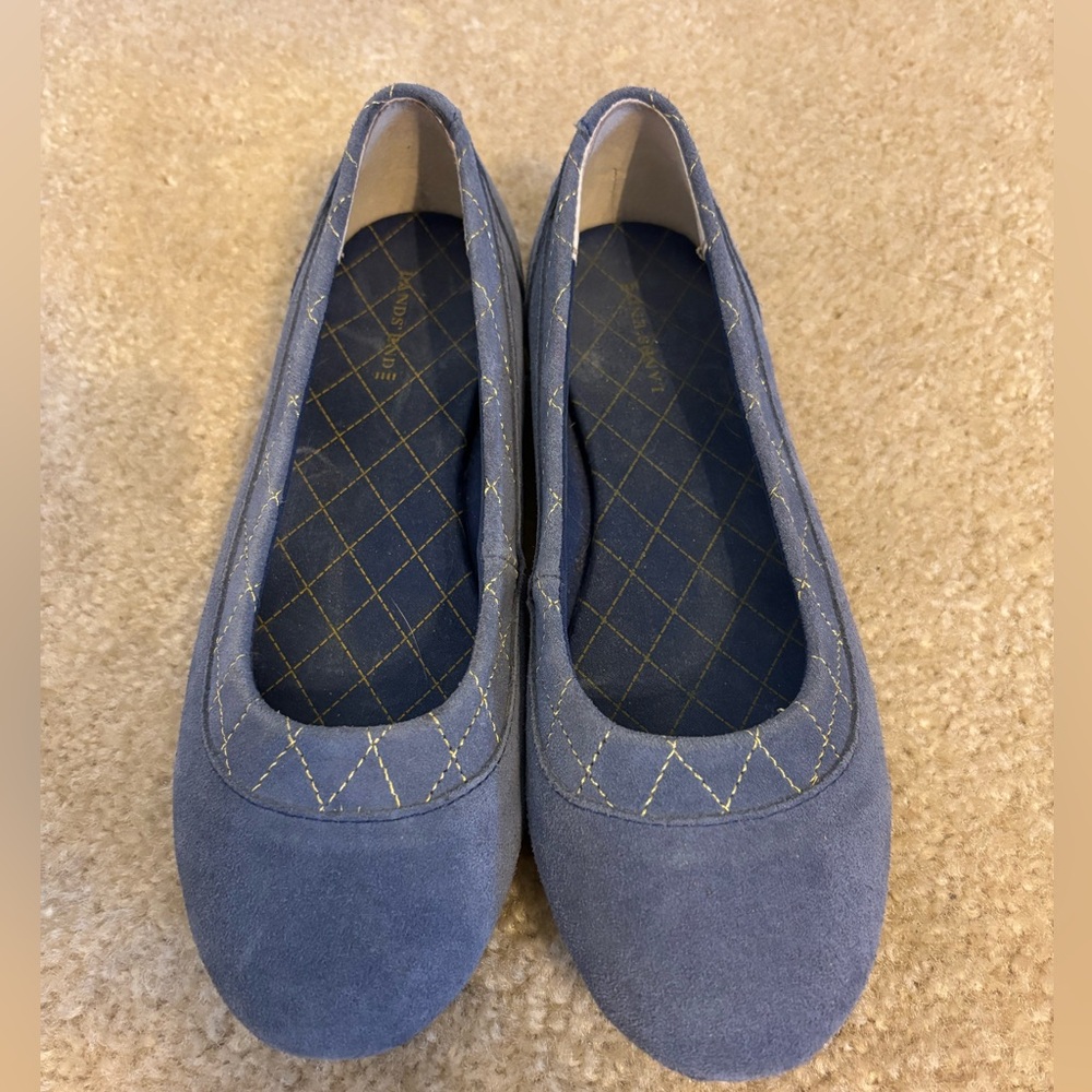 Lands’ End Suede Slip On Blue Flats with Diamond Stitching Size 7.5 7-1/2